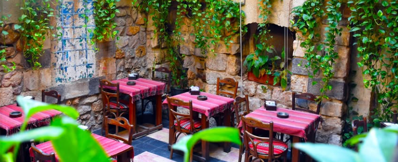 مقهى عالبال