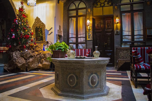 فندق أنتيك خان