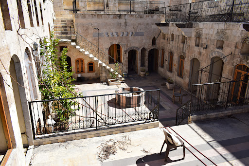 Dar Al-Kanadil Hotel