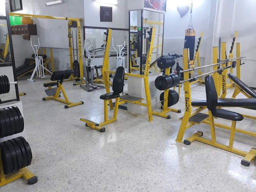 نادي اليزن الرياضي