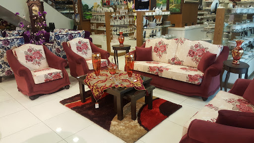 مفروشات ديكورا