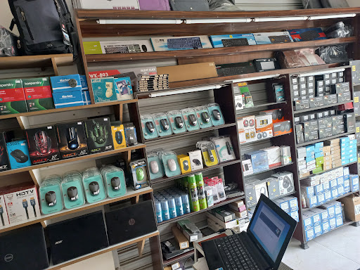 مركز ولات للكمبيوتر