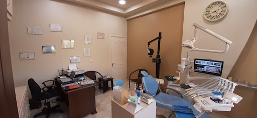 بَسَمات لتجميل وزراعة وتقويم الأسنان