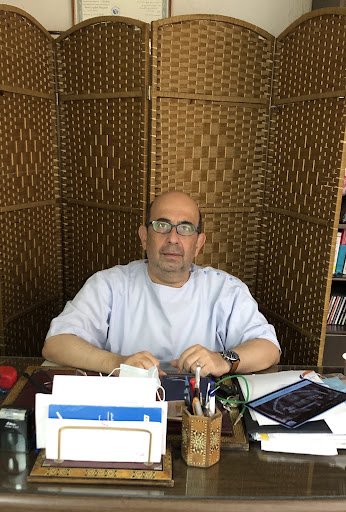 الدكتور محمد سامر شحرور لجراحة الفم وزراعة الاسنان