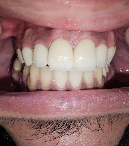 Dental clinic العيادة التخصصية لطب الأسنان