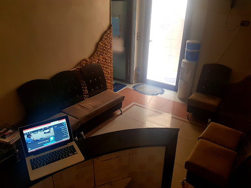 عيادة الدكتور محمد حسان دكاك