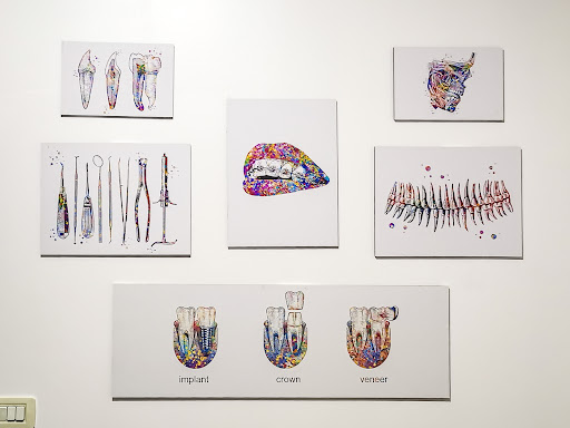 العيادة السنية RQ Clinic