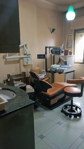 عيادة الأسنان الشاملة