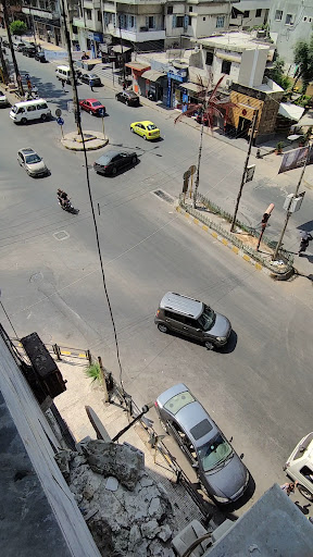 طبيب اسنان حنيف سليمان