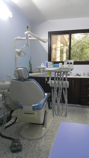 عيادة الدكتور أحمد سيار شقفة