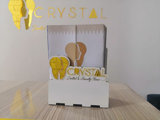 مركز كريستال لتجميل الوجه والأسنان