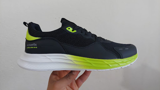 أحذية عامر جان