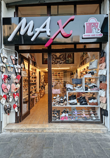 Max Shoes