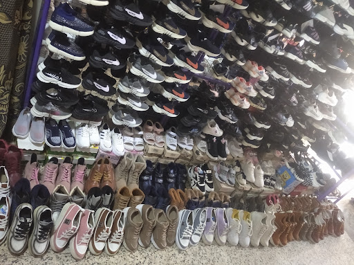 معرض الأمير للأحذية الجديدة