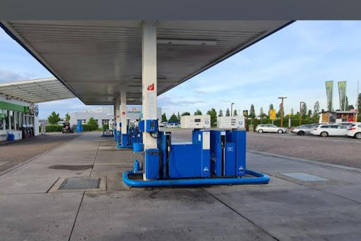 محطه محروقات الأنوار