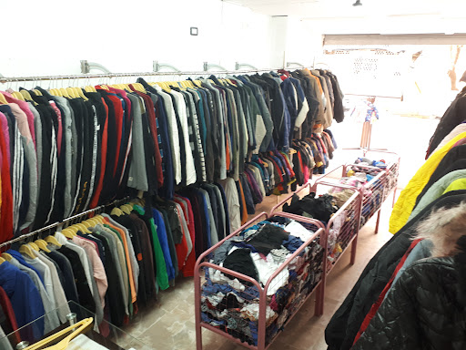 محل عيسى للألبسة الأوروبية