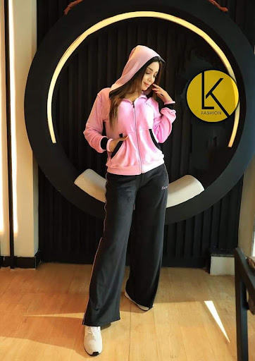 L K للألبسة النسائية