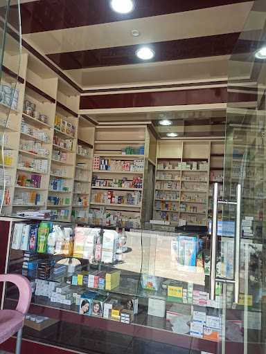 صيدلية منصور