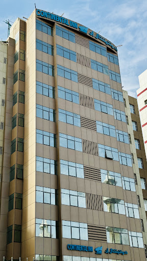 فندق كونتيننتال إن