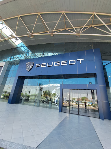 معرض سيارات بيجو