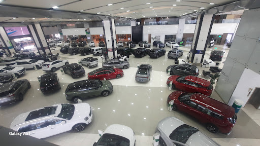 معرض بيت التمويل للسيارات