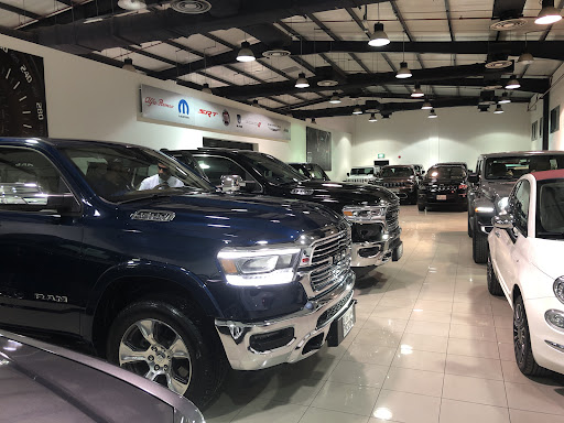 شركة الملا وبهبهاني للسيارات المعتمده