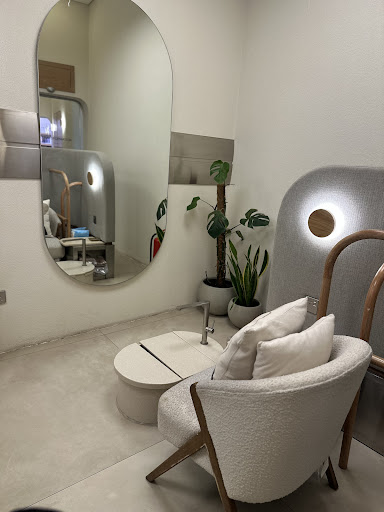 S by HAZEL SALON - Assima Mall