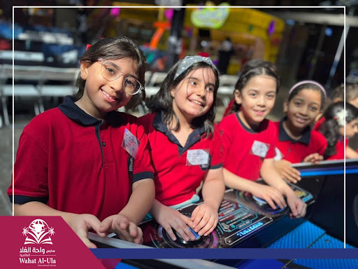 مدارس واحة العُلا العالمية