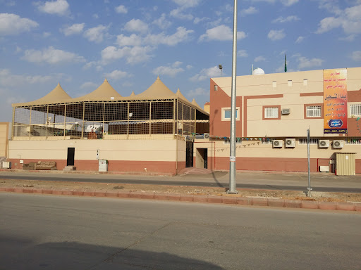 مدارس منارات التربية