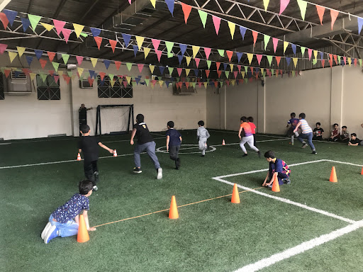 مدارس آفاق العزيزية الأهليه