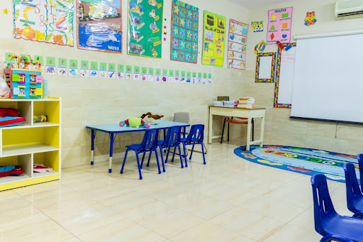 مدارس عبق العلم العالمية