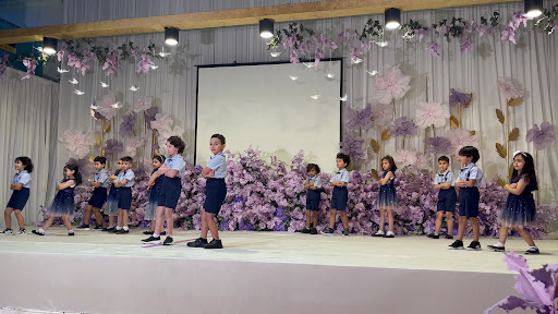 مدرسة بوابة المعرفة العالمية