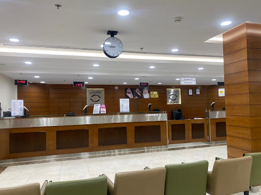 مركز مغربي للعيون والأذن