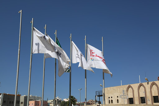 كلية ابن رشد للعلوم الإدارية