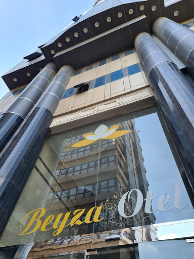 فندق البيضاء