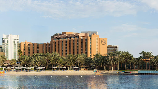 فندق ومنتجع شيراتون ابوظبي
