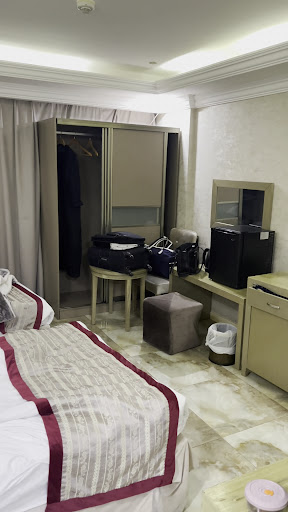 Sun And Sands Plaza Hotel